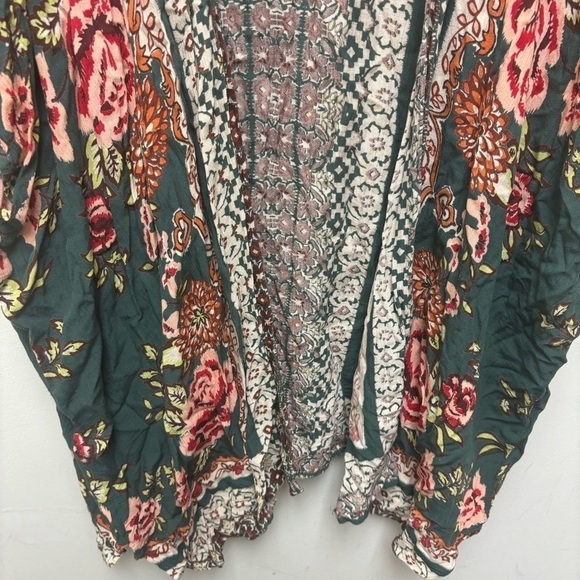 Angies Floral Printed Duster Kimono - Picture 8 of 10
